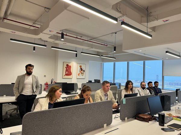 Elevate Your Tea Room's Success: Cutting-Edge Instagram Tactics for UK Specialty Reservations